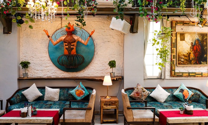 Bandra West Hotel | Bloom Boutique - Bandra