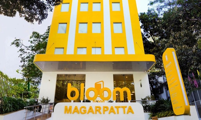 Hadapsar Hotel | Bloom Hotel - Magarpatta