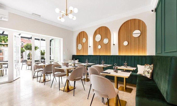 Ljubljana Old Town Hotel | Bloom Hotel