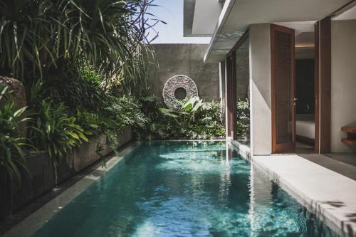 Batu Bolong Villa | Blossom Eco Luxe Villas by Ekosistem