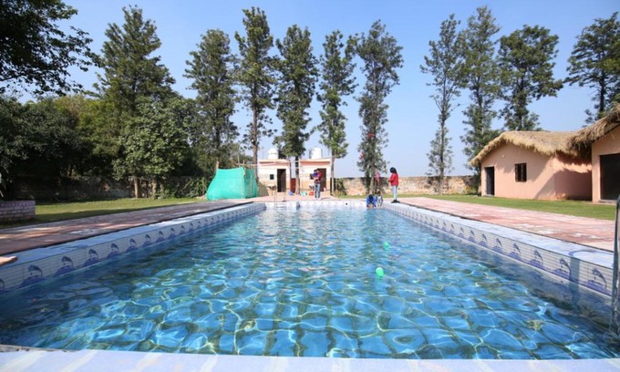 Gurugram Resort | Blowsom Farms