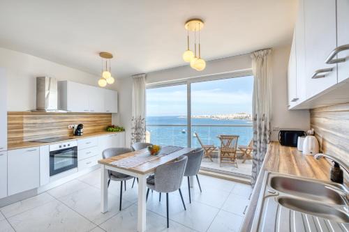 St. Paul's Bay Apartment | Blu Mar Sea View Apartments