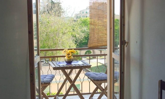 Pivarada Apartment | Blue apartment Alghero, within walking distance of the sea and the old town.