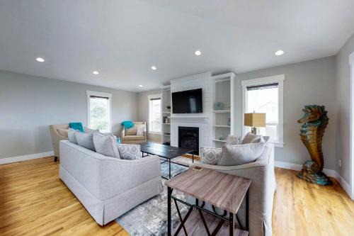 Olivia Beach House | Blue Bayou