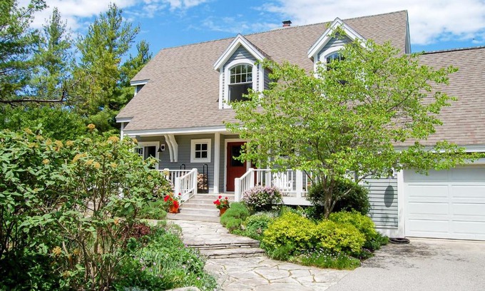 Glen Arbor House | Blue Bear