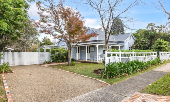 Berry House | Blue Belle Cottage, Berry
