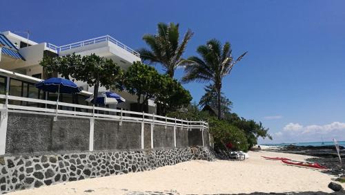 Blue Bay Bed & Breakfast | Blue Beryl Guest House