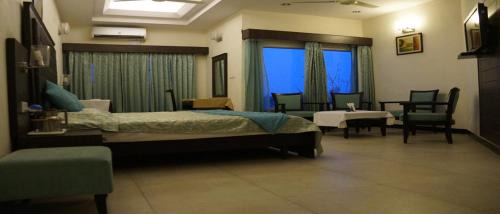 Hisar Hotel | Blue Bird