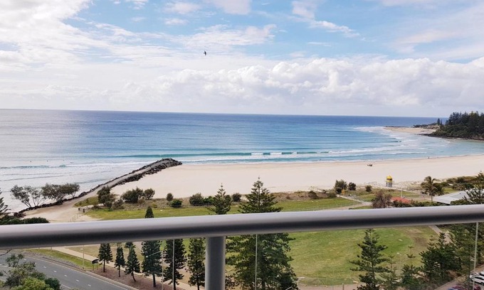 Coolangatta Apartment | Blue C Coolangatta