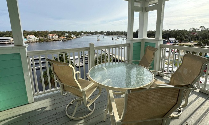 Steinhatchee Condo | Blue Crab Condo at Rivers Edge