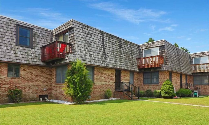 Chincoteague House | Blue Diamond - Water Access - Townhouse - Pool, No Linens provided