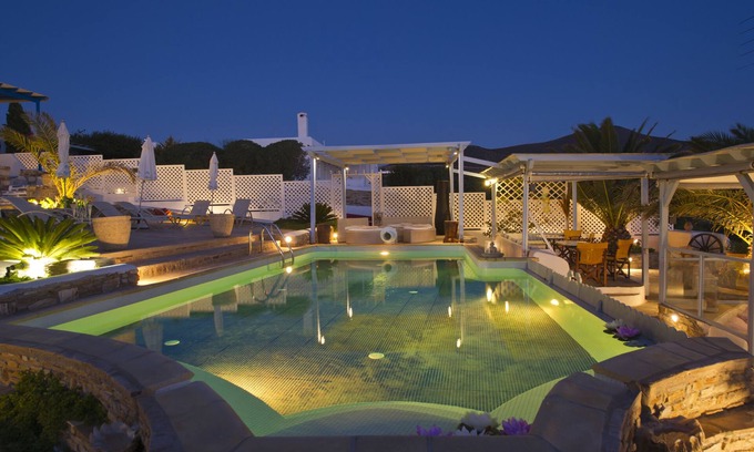 Antiparos House | Blue Dolphin Antiparos Villas and Suites