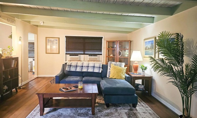 Trailer Estates Apartment | Blue Heron Inn: 1/1 apt| pet friendly | Six miles to IMG