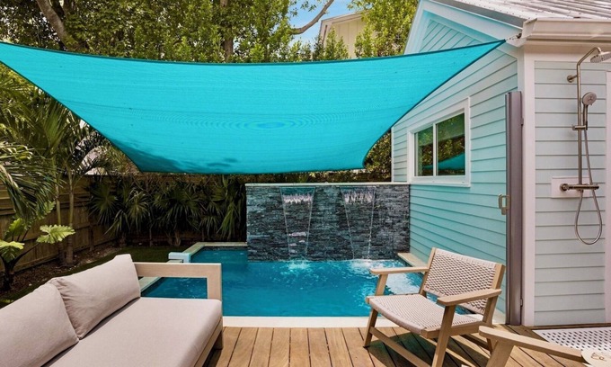 Downtown House | **BLUE HERON'S HIDEOUT @ OLD TOWN** Newly Renovated Home & Pool + LAST KEY SERVI
