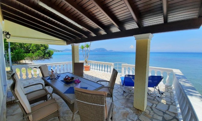 Notos House | Blue Horizon (Boukari)