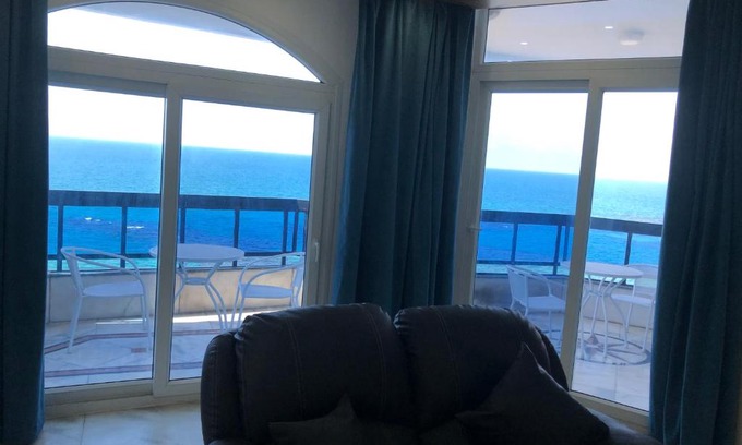 Sidi Jabir Apartment | Blue Horizon Haven