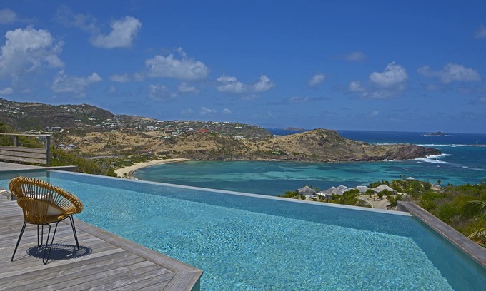 Petit Cul-de-Sac Villa | Blue Lagoon Villa, 4 to 7 bedrooms and 1 pool