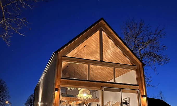 Wiartel Cabin | BLUE LAKE FRONT HOUSE