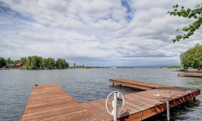 Big Lake House | Blue Lantern Lodge- "Hannah's Room"
