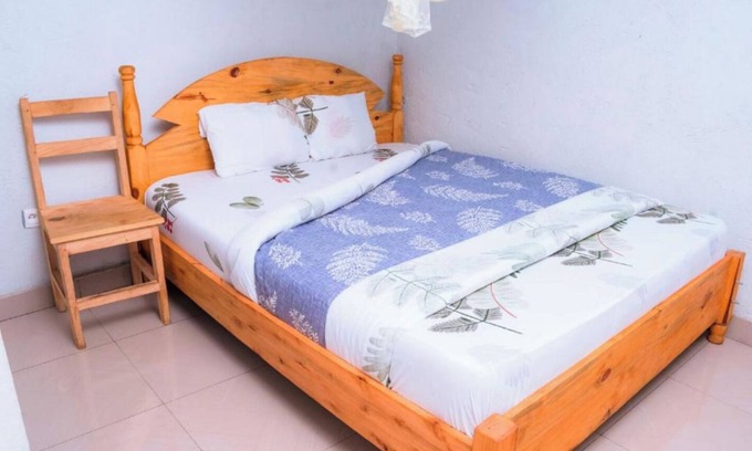 Gisenyi Apartment | Blue Moon Apartment Budget Double Room