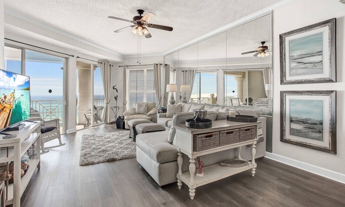Santa Rosa Beach House | 'BLUE MOUNTAIN BEAUTY' l PRIVATE BEACH l BEACHFRONT l TOP FLOOR