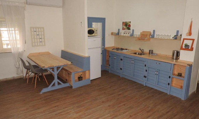 Mamilla Apartment | Blue Navy