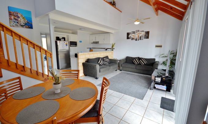 Kalbarri Apartment | Blue Ocean Villa 2 - Kalbarri, WA