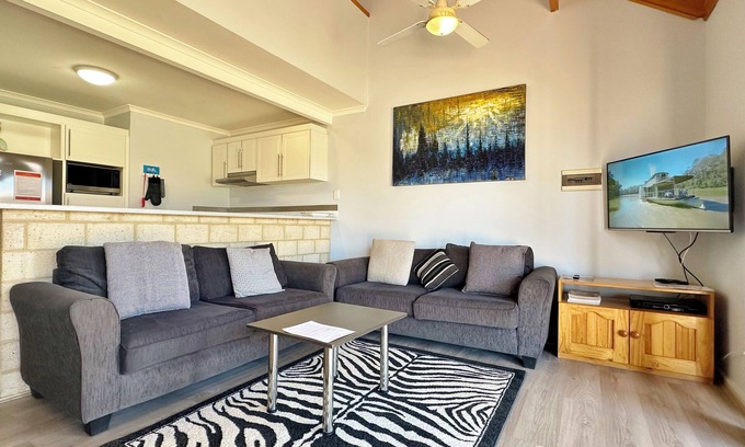 Kalbarri Apartment | Blue Ocean Villa 3 - Kalbarri, WA