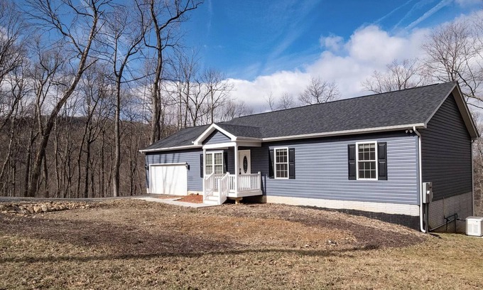 Rippon House | Blue Ridge Mountain Retreat - Spacious Apartment Suite