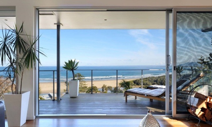 Gerroa House | BLUE SALT-Great water views. Wood Fire. Lower rates & 3 for 2 nights in winter.