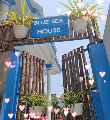 Dong Hoi Apartment | Blue Sea House Quảng Bình - Căn hộ 2 phòng ngủ, phòng khách và phòng bếp