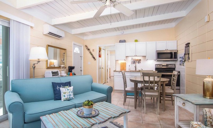 Key Colony Beach Condo | Blue Serenity With Open Water and 28 Feet of Docka