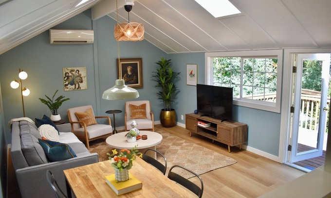 Greenbrae Cottage | Blue Sky Cottage! Freshly Renovated & Lovely with Gardens in Sunny Central Marin