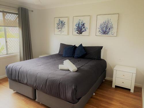 Castletown House | Blue Tides Accommodation