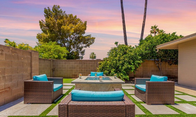 South Scottsdale Cottage | Blue Tides Getaway - Private Pool & Fire Pit