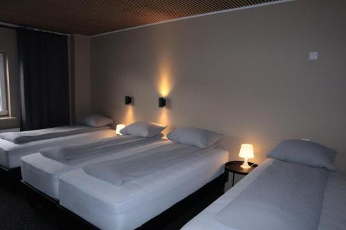 Innri-Njarthvik House | Blue Viking Guesthouse