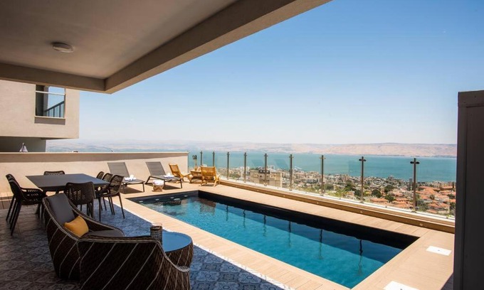 Tiberias Apartment | Blue villa - 5 bedrooms with private pool
