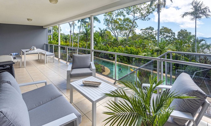 Hamilton Island Apartment | Blue Water Views 8, Blue Water Views 8 on Hamilton Island
