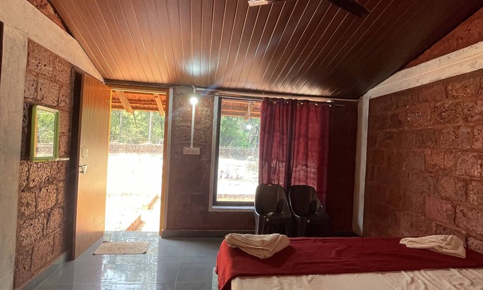 Kumta Cottage | Blue Waves Beach Stay