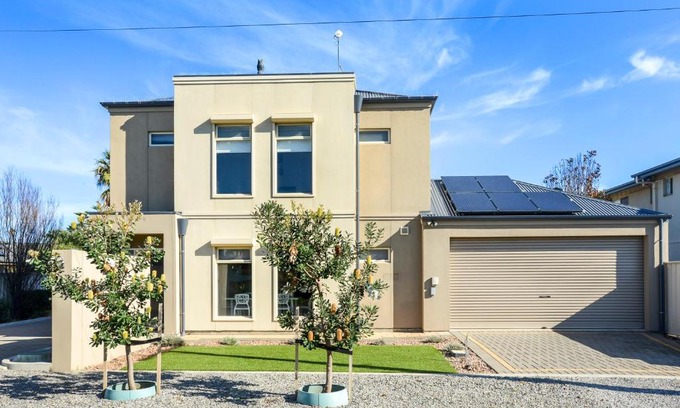 Aldinga Beach Apartment | Blue Zone - Aldinga Beach - C21 SouthCoast Holidays