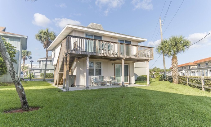 Surfcrest Village Condo | Bluefish 16 | Pet-Friendly Beach House with Balcony, Deck, Beach + Pool Access
