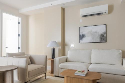 Downtown Brooklyn Apartment | Blueground Bridge Plaza rooftop nr Brooklyn Bridge NYC-1873