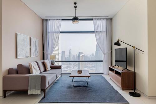 DIFC Apartment | Blueground DIFC Burj K views indoor pool DXB-1493