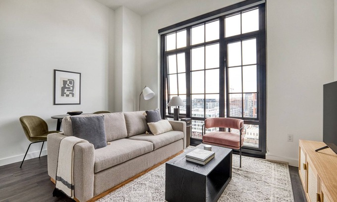 Gallaudet Apartment | Blueground | Northeast Washington, pool, nr Union Market