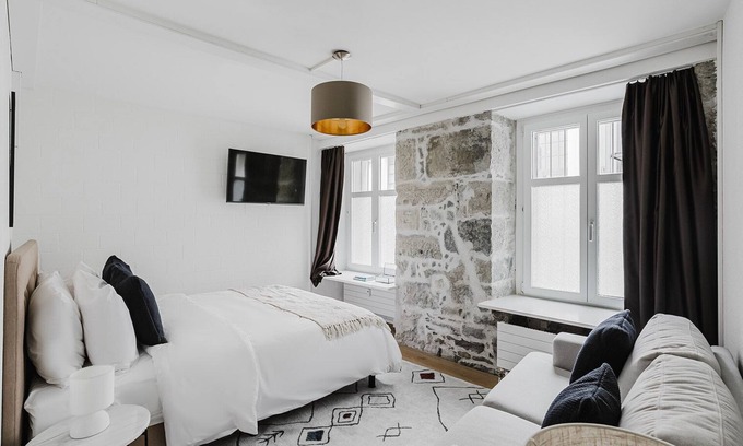 Oberstrass Apartment | Blueground | Oberstrass, rooftop, furnished