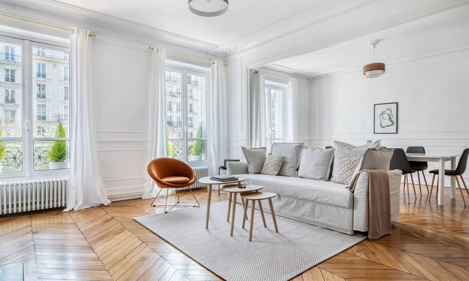 Quartier de la Plaine-de-Monceaux Apartment | Blueground | Pereire, nr Parc Monceau