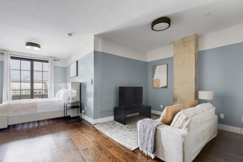 Williamsburg Apartment | Blueground Williamsburg rooftop nr East River NYC-1938