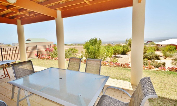 Kalbarri House | Bluff Heights - Kalbarri WA
