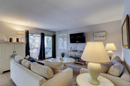 South Beach Villa | Bluff Villas 1660