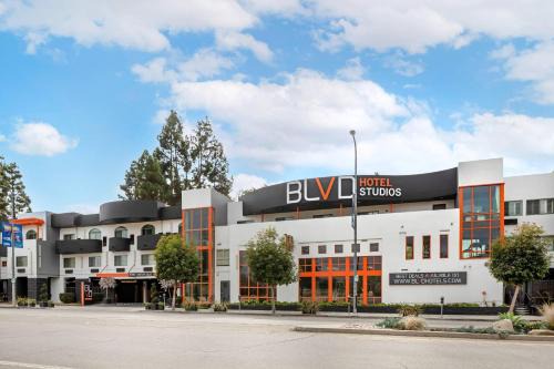 Studio City Hotel | BLVD Hotel and Studios Universal-Hollywood, an Ascend Collection Hotel